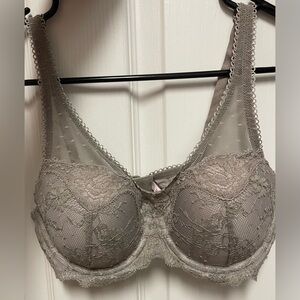 Victoria’s Secret Dream Angels Lined Lace Mesh Demi Bra Sz. 34C Grey/Silver